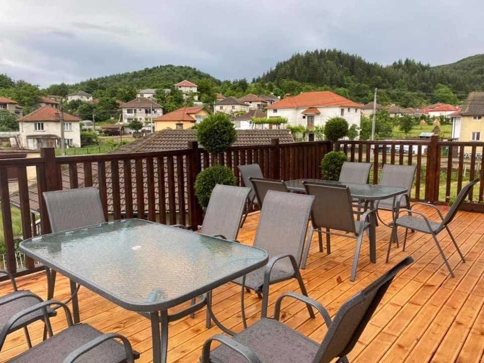 Hotel Бялата Къща Kirkovo  Exteriér fotografie