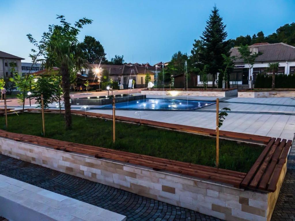 Hotel Бялата Къща Kirkovo  Exteriér fotografie